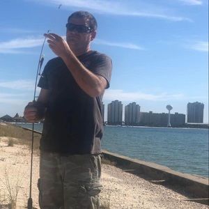 Meet your Posher, Dewayne